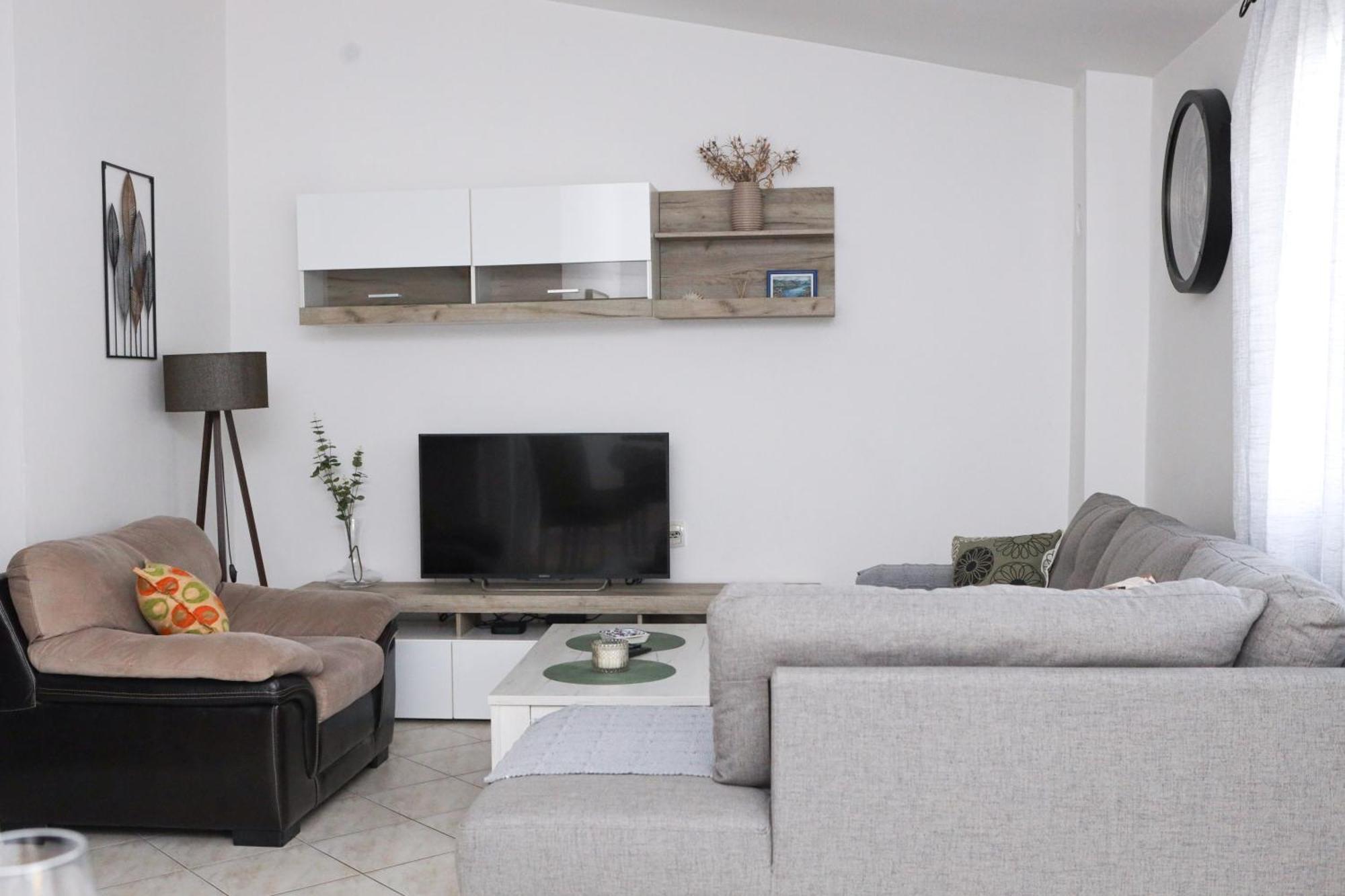 3-Bedroom Apartment With Panoramic Bay Views Kotor Zewnętrze zdjęcie
