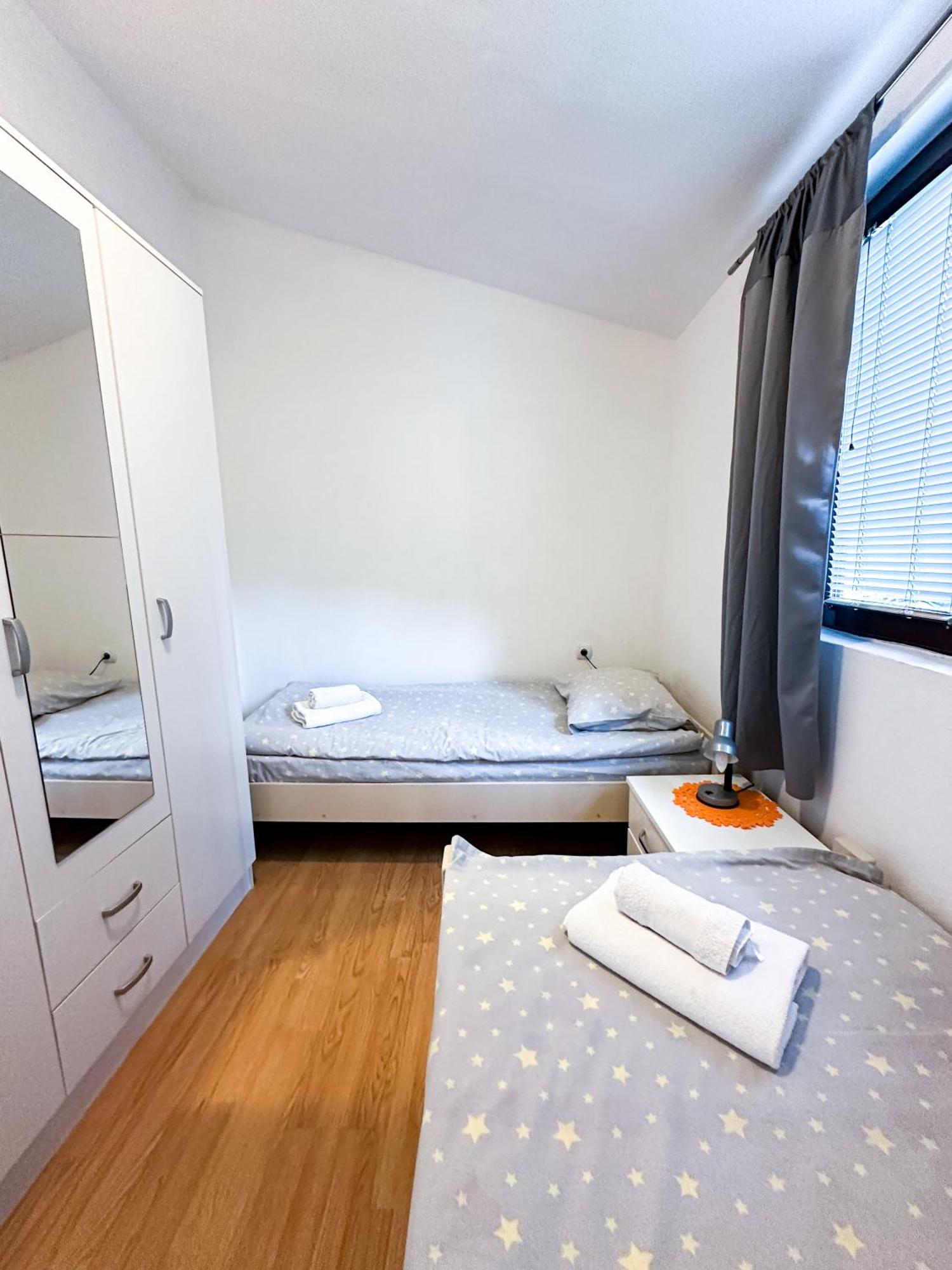 3-Bedroom Apartment With Panoramic Bay Views Kotor Zewnętrze zdjęcie